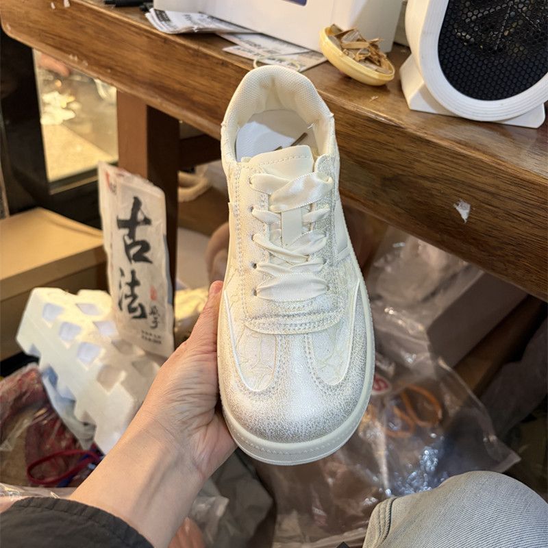 German Trainer Sneakers Women  - огляд і ціна Mesh Trainer Breathable